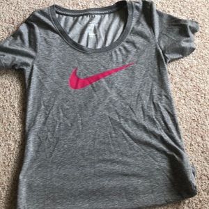 Nike t shirt